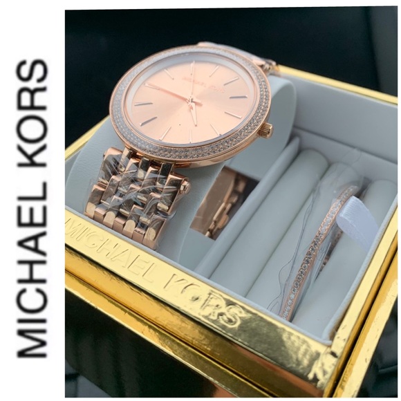 NWT authentic MK rosegold tone watch & bracelet - Picture 4 of 4